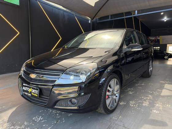 CHEVROLET VECTRA 2.0 MPFI GT-X HATCH 8V FLEX 4P MANUAL